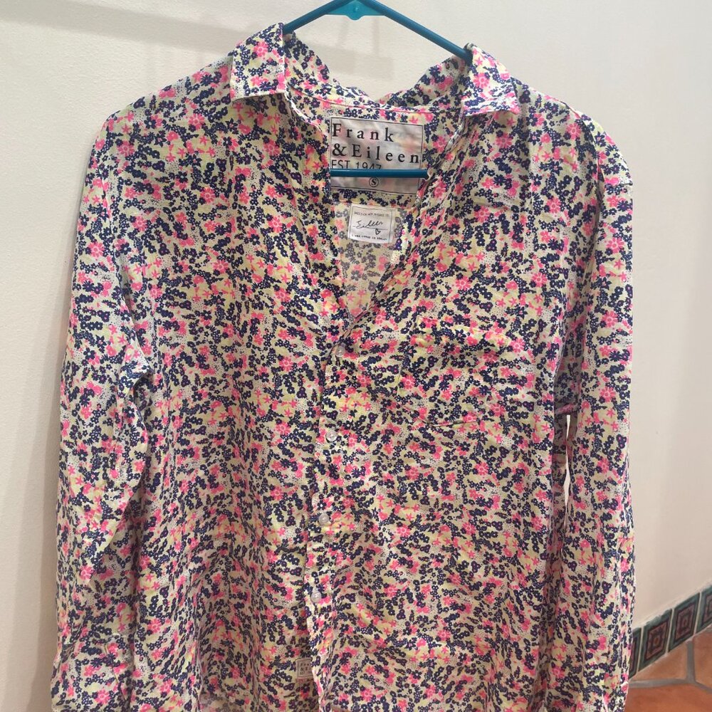 Long-sleeved yellow cotton flowered button-down women's shirt size S-M oversized